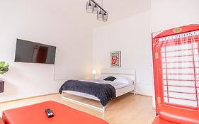 Sweet 3Br Shared Apt Near Wiener Stadthalle & Central