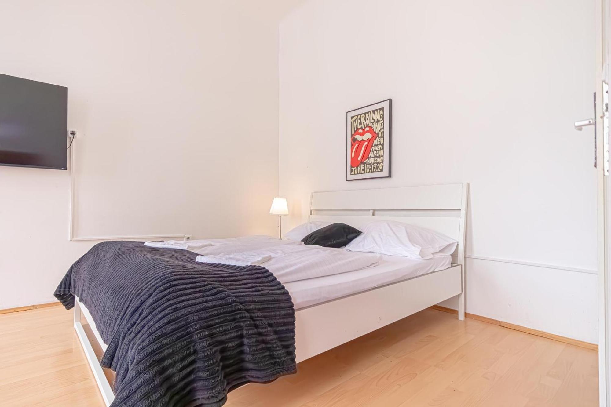 Sweet 3Br Shared Apt Near Wiener Stadthalle & Central Екстер'єр фото